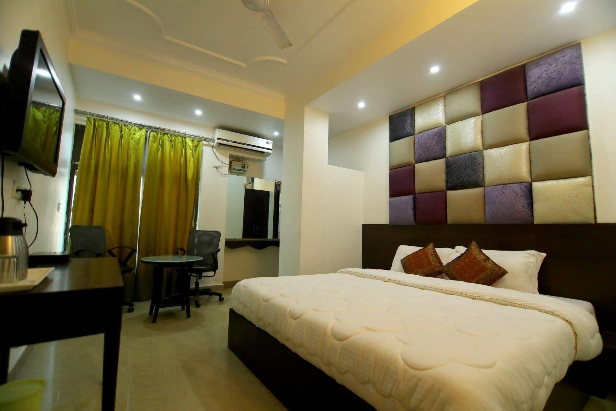 Fabhotel Prime Sarin Inn Heritage فاراناسي المظهر الخارجي الصورة